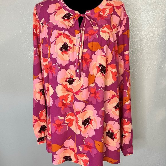 DR 2 Floral Blouse NWOT Size XXL , Fashionable Lghtweigth - Picture 1 of 8